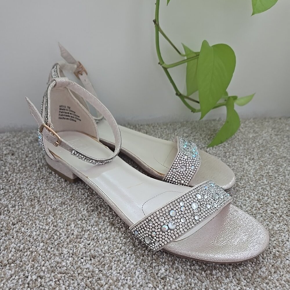 David's Bridal Jeweled Rhinestone Ankle Strap Low Heel Sandals Rose GoldSize 7